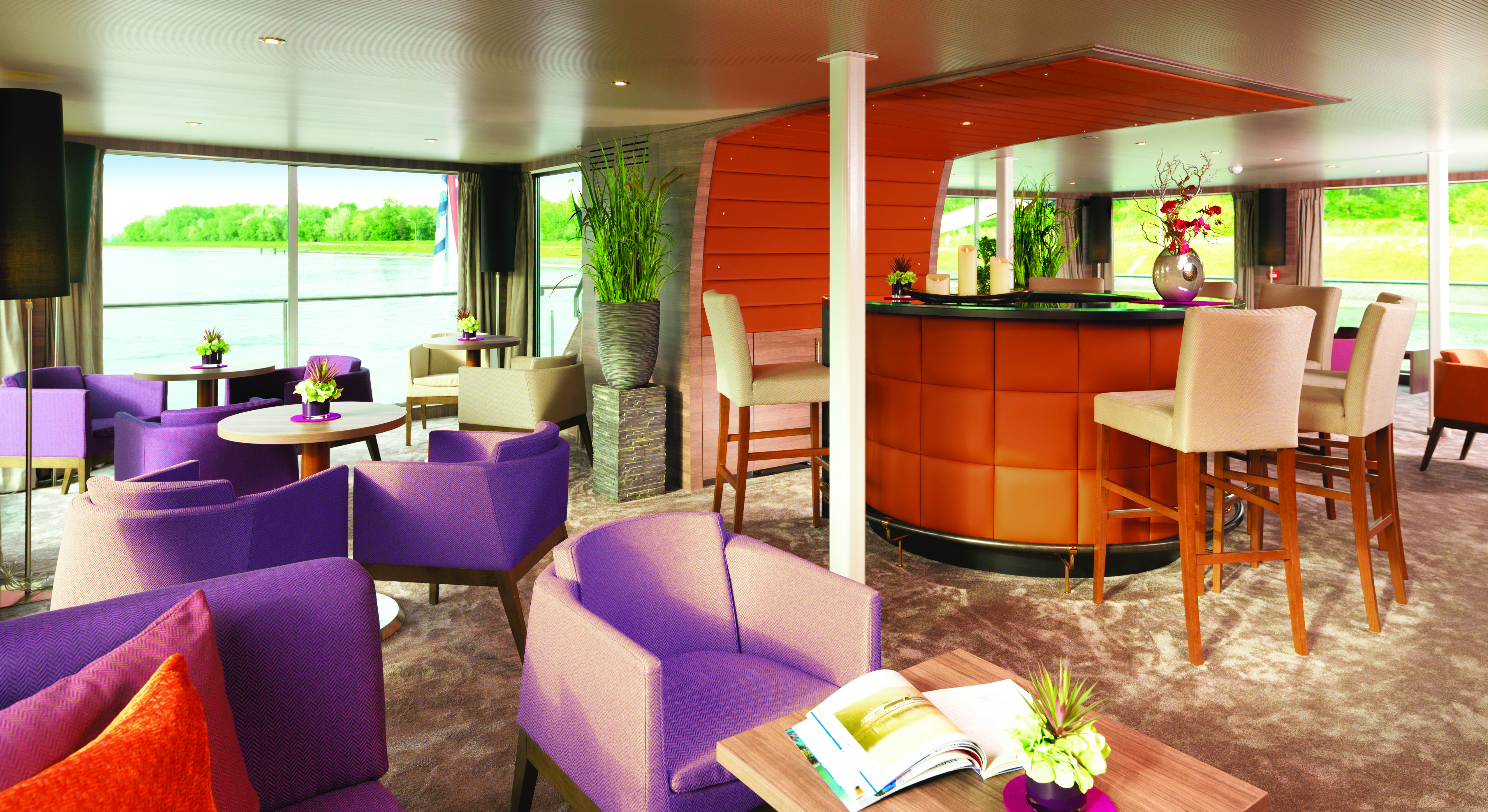 Amadeus River Cruises - Amadeus Silver III - Amadeus Club.jpg